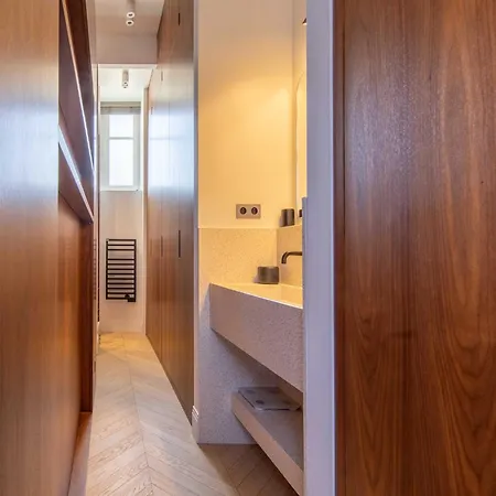 Exceptional 3bd - Trocadero Victor Hugo Apartament
