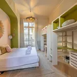 Exceptional 3bd - Trocadero Victor Hugo