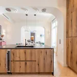Exceptional 3bd - Trocadero Victor Hugo Paris