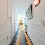 Exceptional 3bd - Trocadero Victor Hugo * Paris
