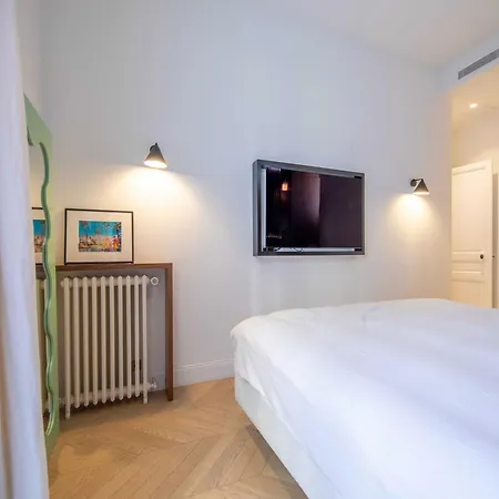 Exceptional 3bd - Trocadero Victor Hugo *