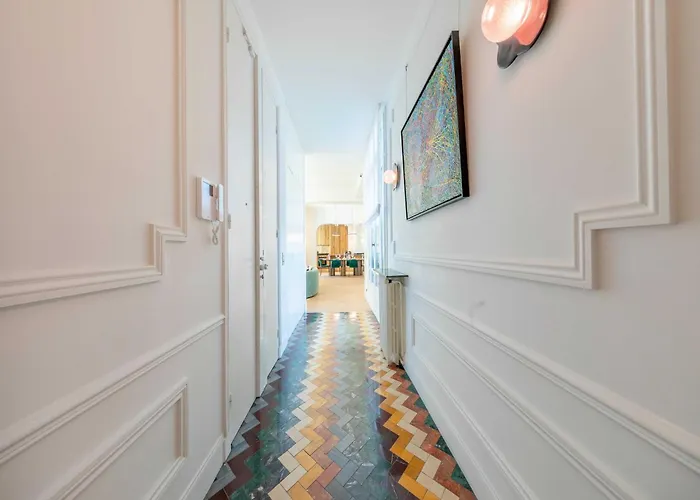 Exceptional 3bd - Trocadero Victor Hugo * Paris