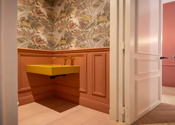Exceptional 3bd - Trocadero Victor Hugo Appartement